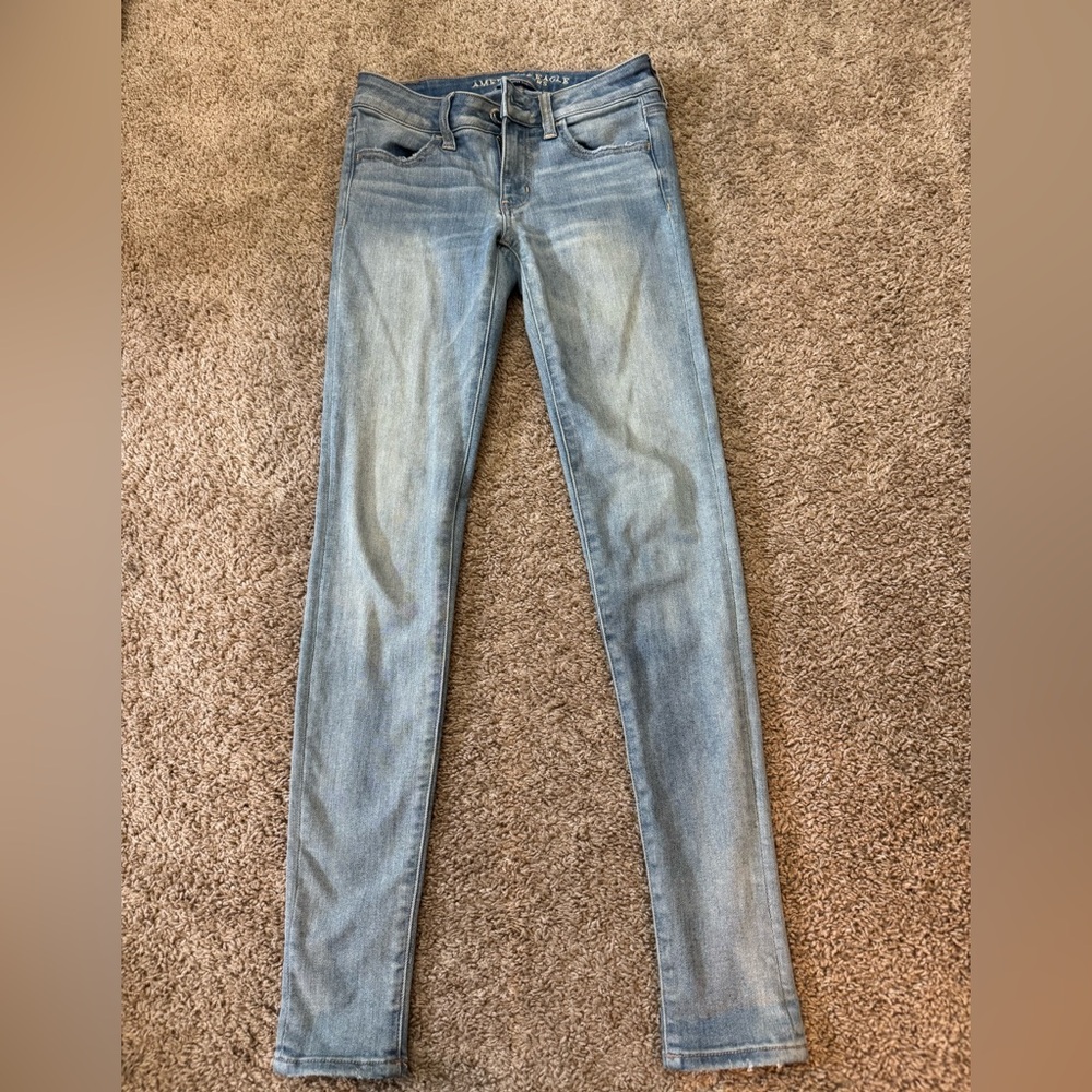 American Eagle Outfitters Skinny Blue Jeans Classic Style